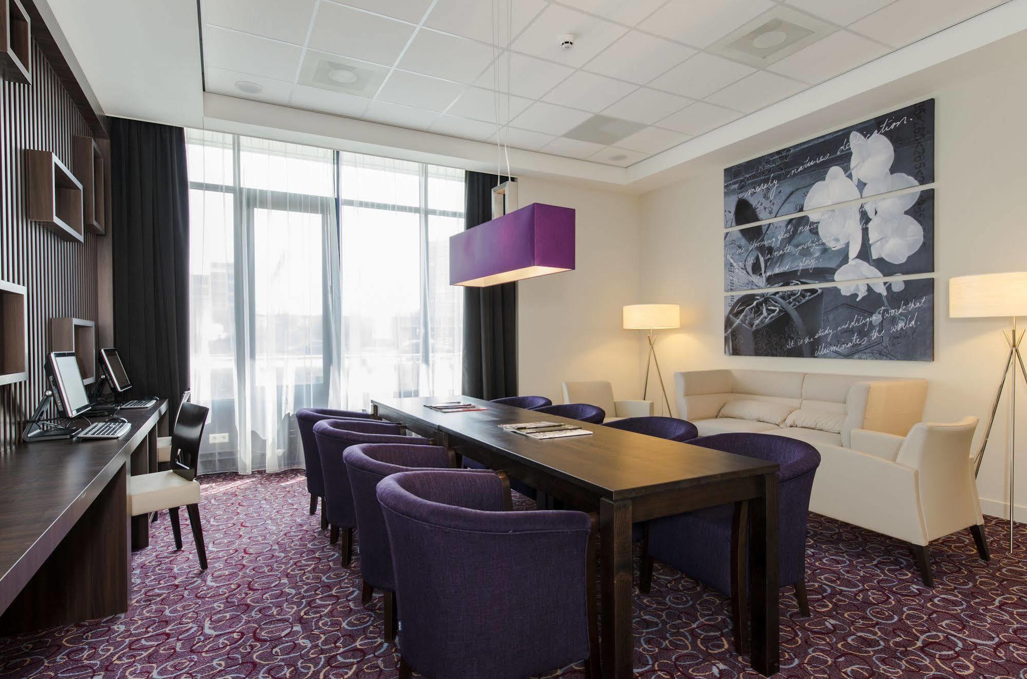 Hotel Hampton By Hilton Amsterdam Airport Schiphol